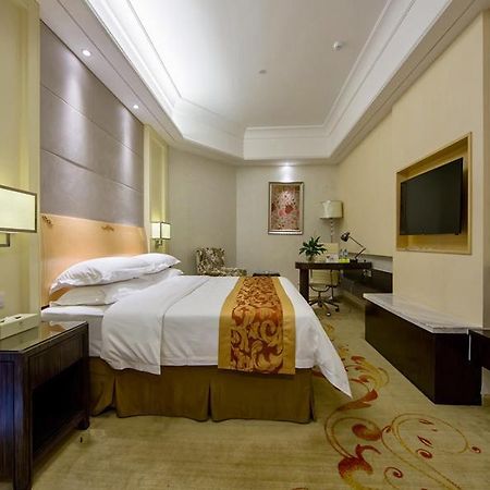 Vienna Hotel Jiangmen Heshan Huamao Exterior foto